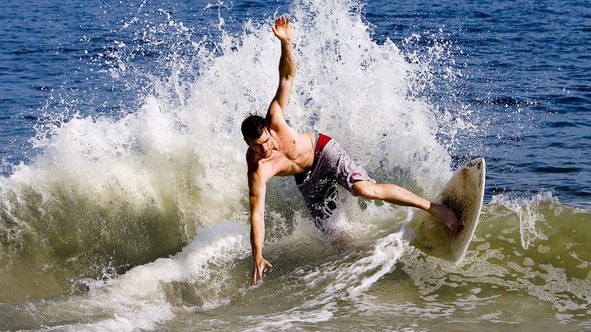 斯托克城主场大胜，士气高涨，球队再现昔日实力，斯托克城是英超的吗