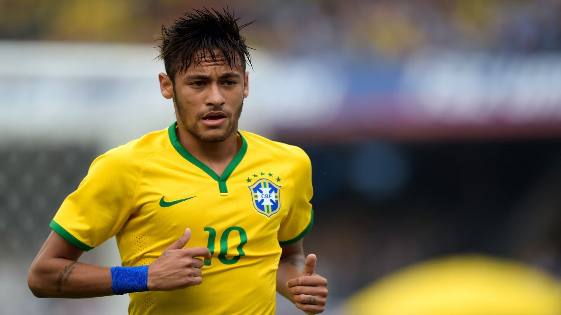 是否应加强与足球强国的青训项目合作,是否应加强与足球强国的青训项目合作建设